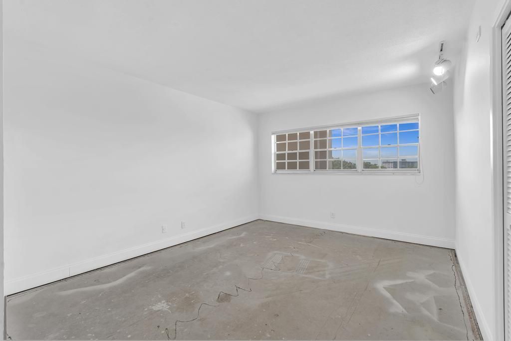 2950 N Palm Aire Drive, Unit 607, Pompano Beach, FL 33069 Photo