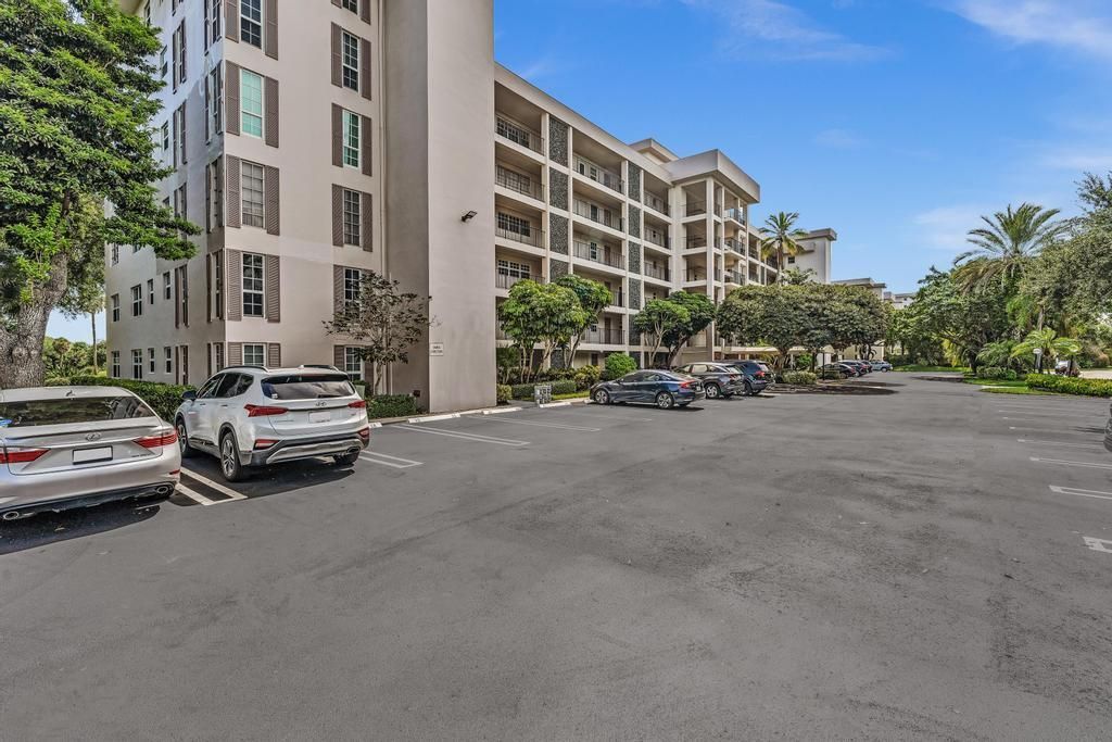 2950 N Palm Aire Drive, Unit 607, Pompano Beach, FL 33069 Photo