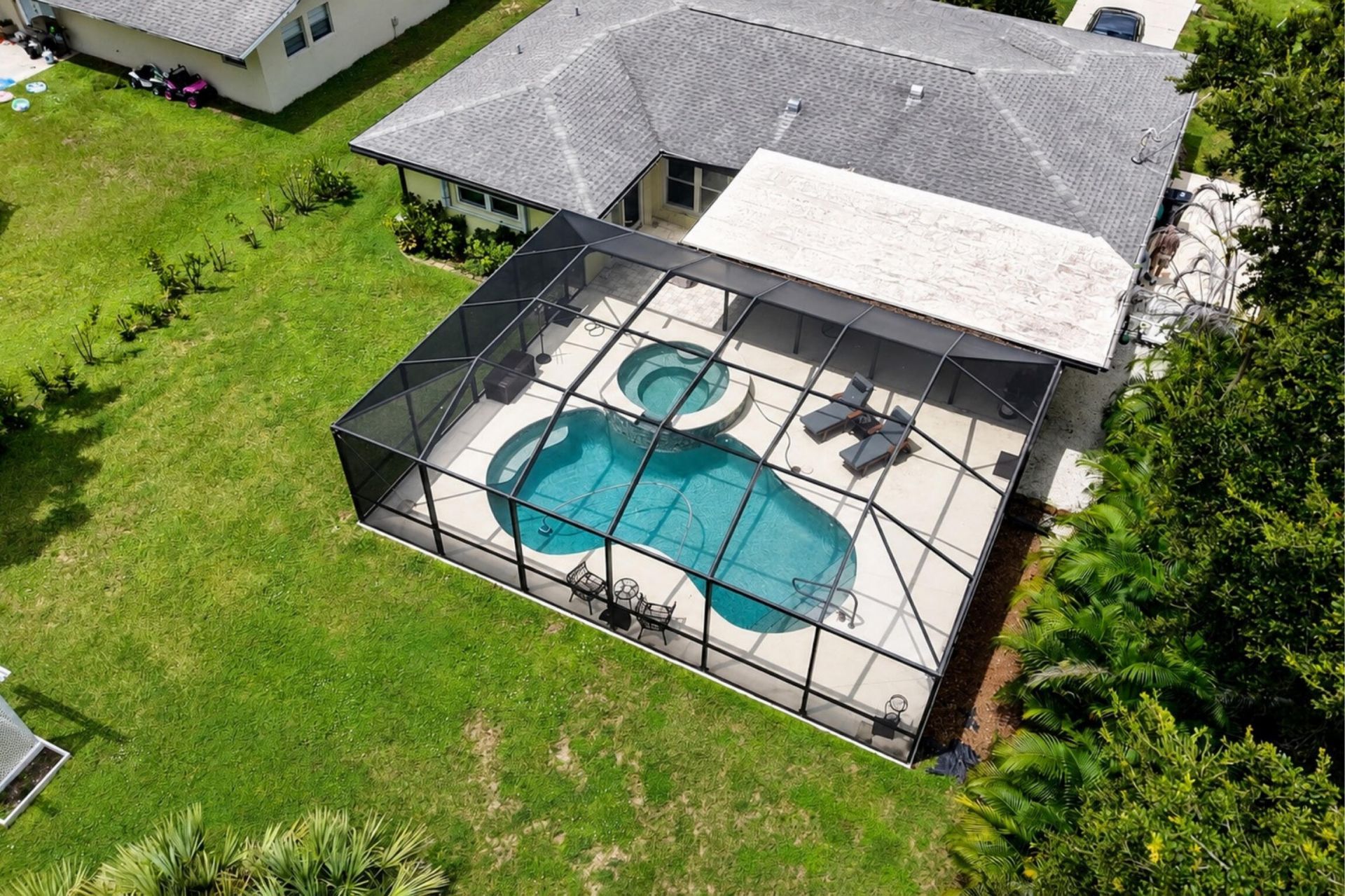 415 SE Calmoso Drive, Port Saint Lucie, FL 34983 Photo