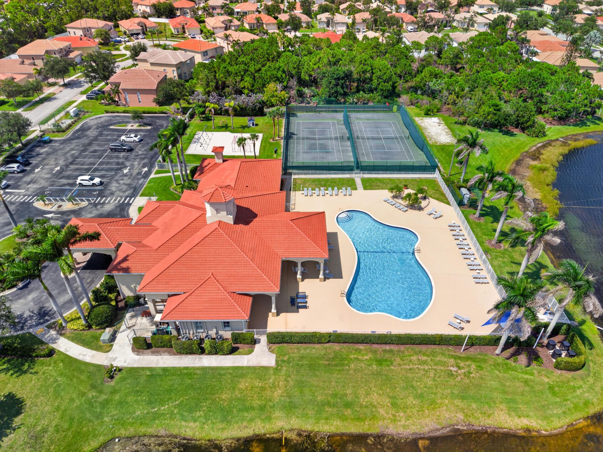 5423 Place Lake Drive, Fort Pierce, FL 34951 Photo