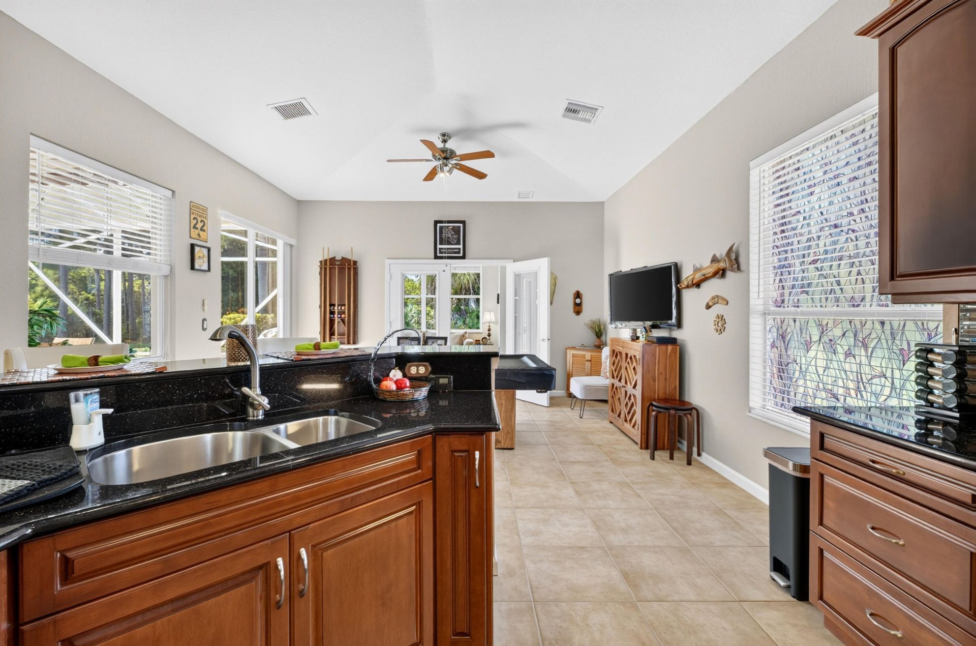 5423 Place Lake Drive, Fort Pierce, FL 34951 Photo