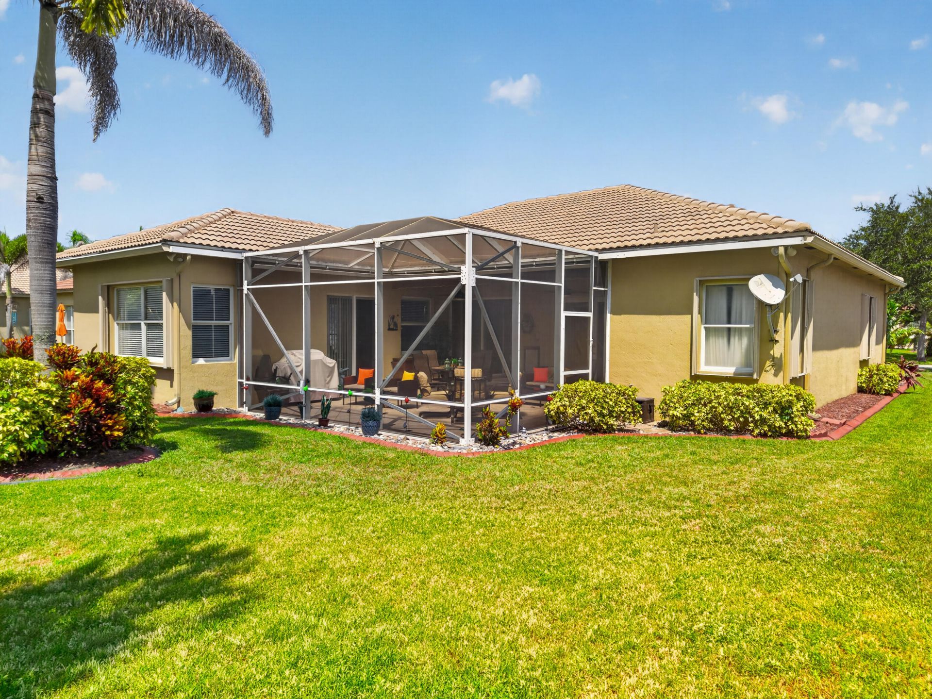 5423 Place Lake Drive, Fort Pierce, FL 34951 Photo