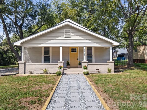 238 37th Street SW, Hickory, NC 28602