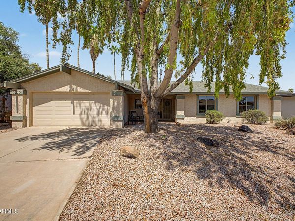 2436 W ONZA Avenue, Mesa, AZ 85202