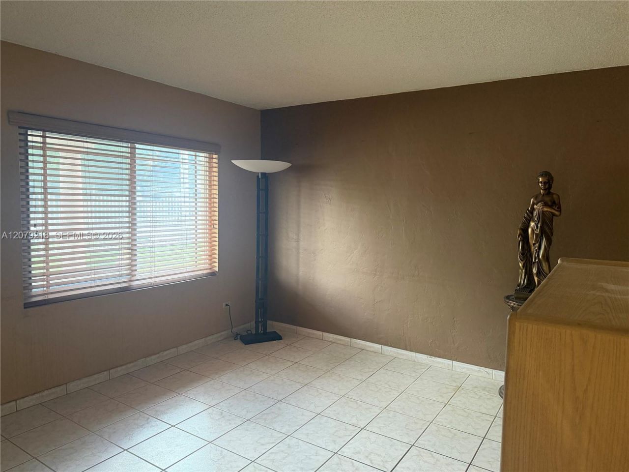 962 E 19th St , Hialeah, FL 33013 Photo