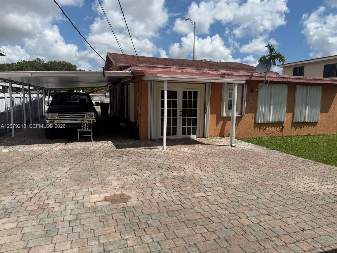 962 E 19th St , Hialeah, FL 33013 Photo