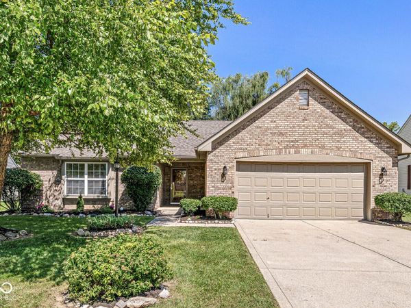 12130 Pepperwood Drive , Indianapolis, IN 46236