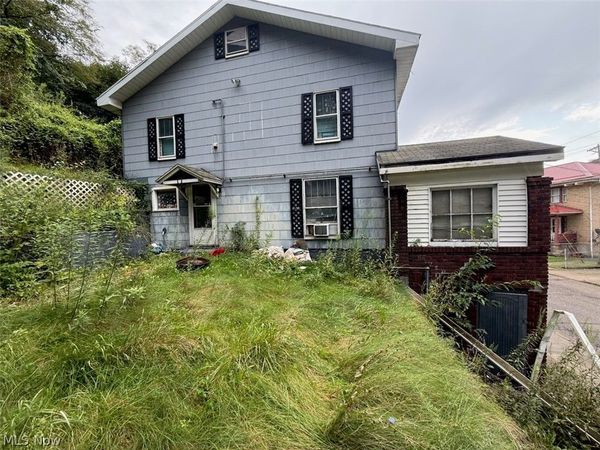 229 Mclister Avenue , Mingo Junction, OH 43938