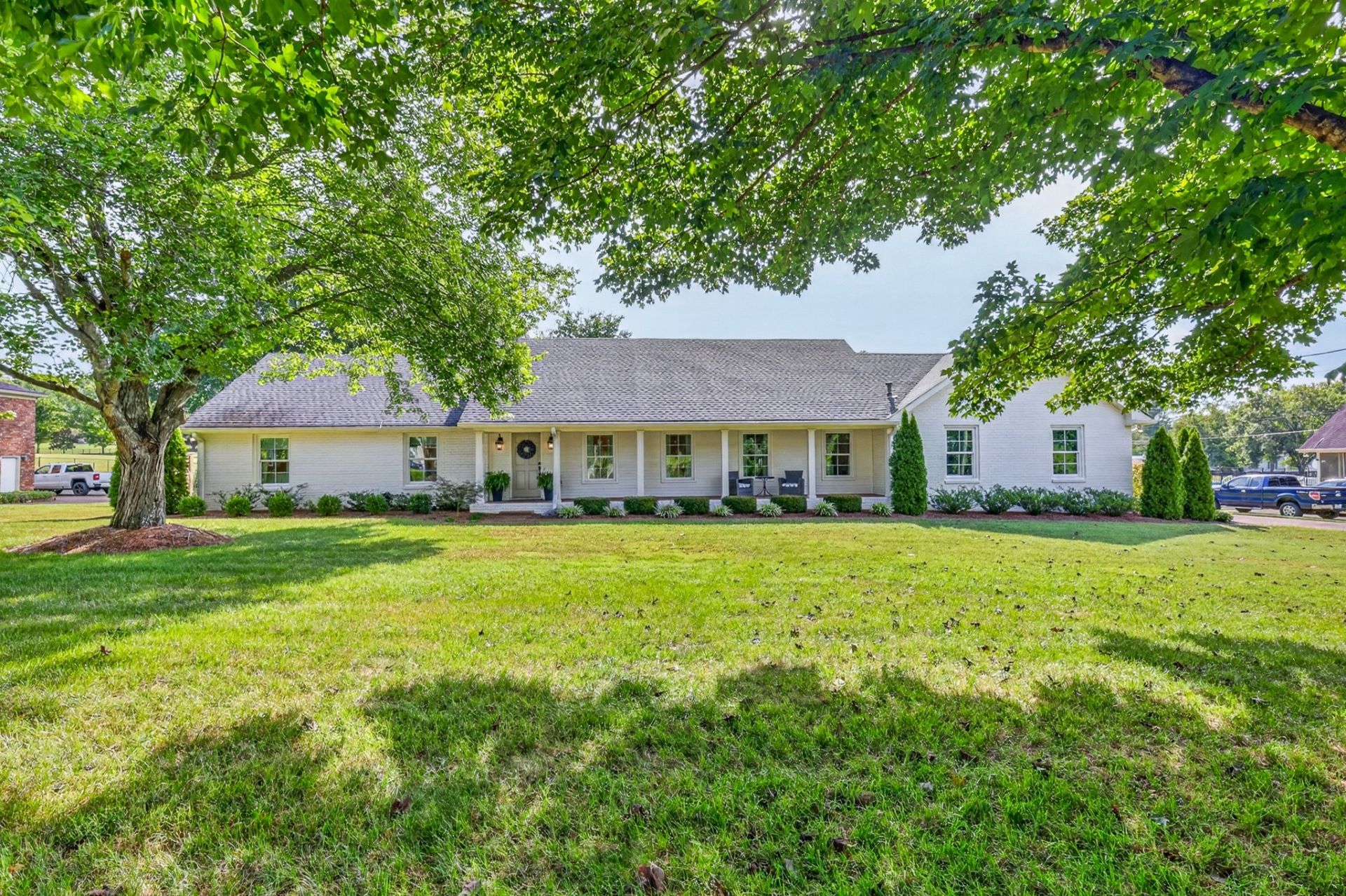 1305 Chickasaw Dr, Brentwood, TN 37027 Main Photo
