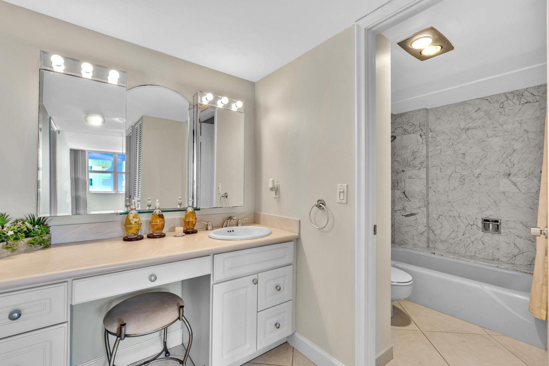 1150 Hillsboro Mile, Unit 914, Hillsboro Beach, FL 33062 Photo