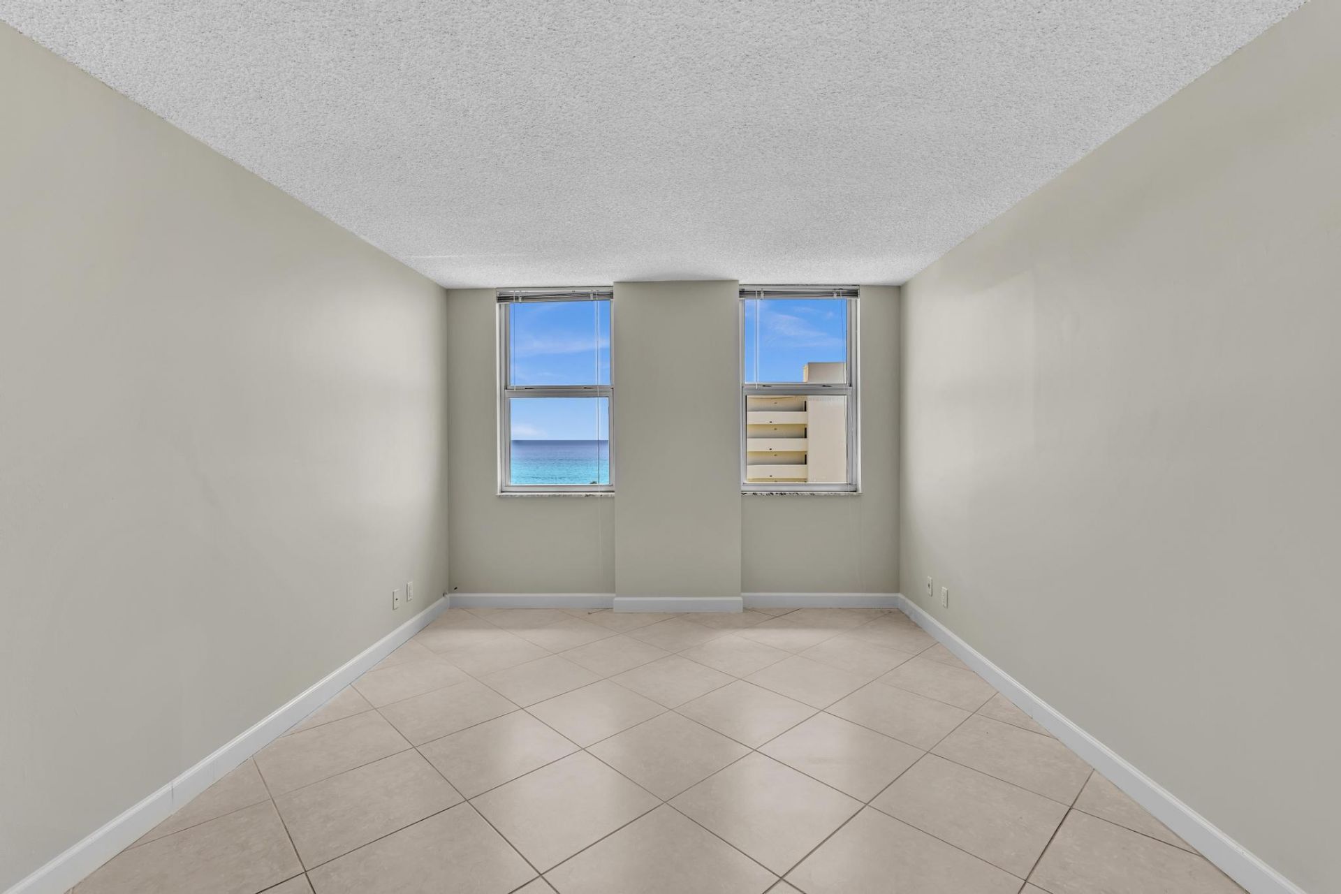 1150 Hillsboro Mile, Unit 914, Hillsboro Beach, FL 33062 Photo