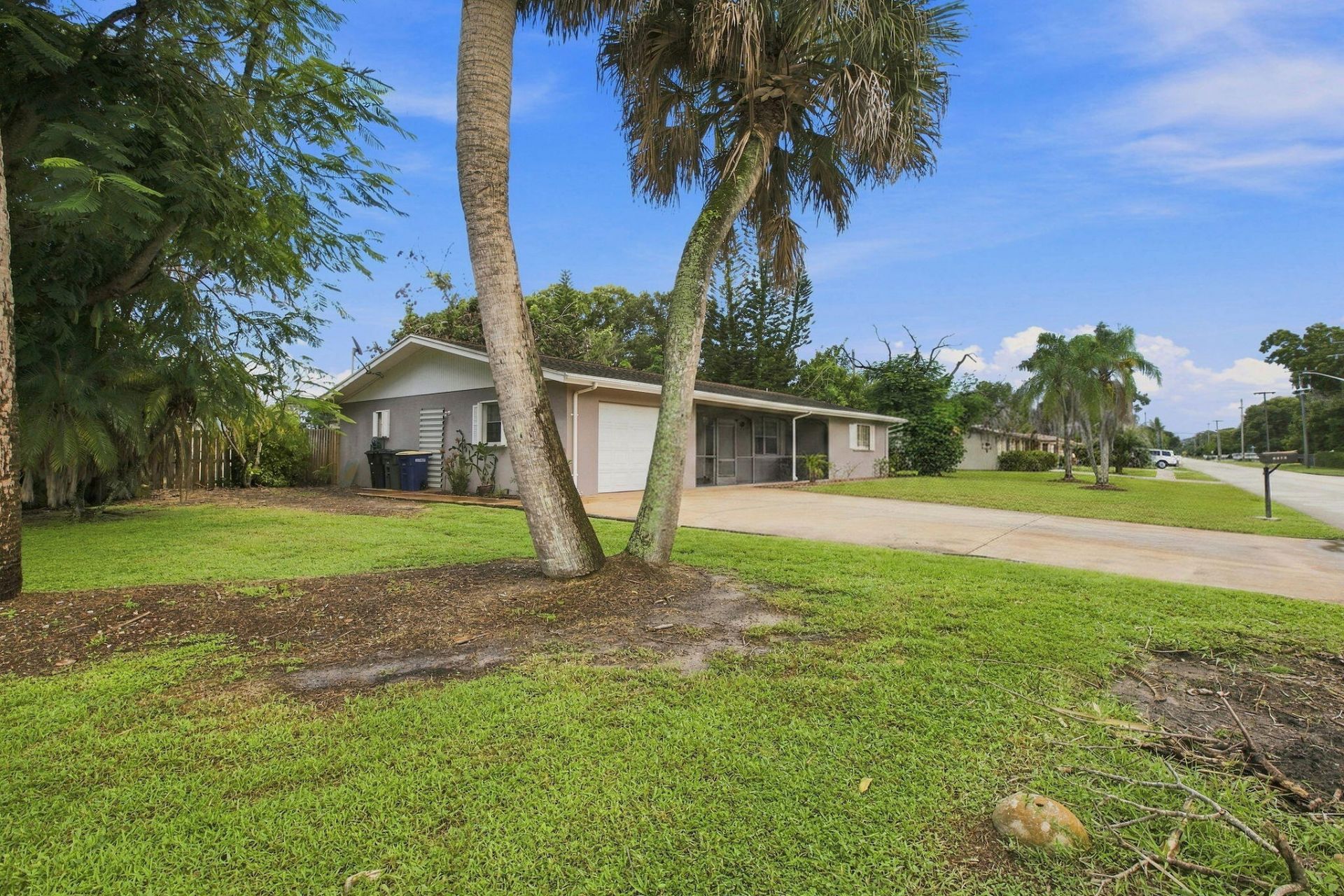 2730 Fairway Drive, Fort Pierce, FL 34982 Photo
