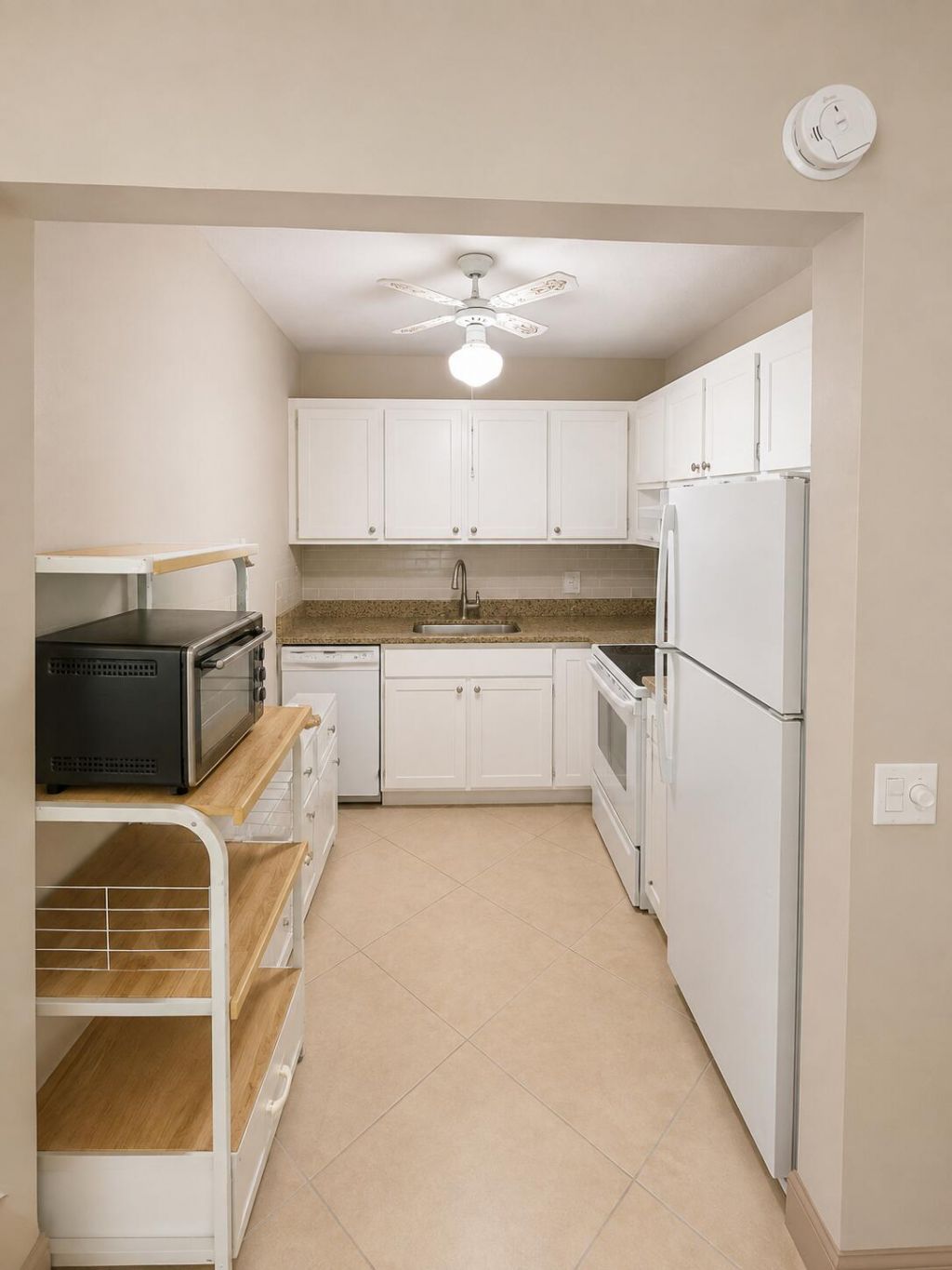 3100 Springdale Boulevard, Unit apto, Palm Springs, FL 33461 Photo