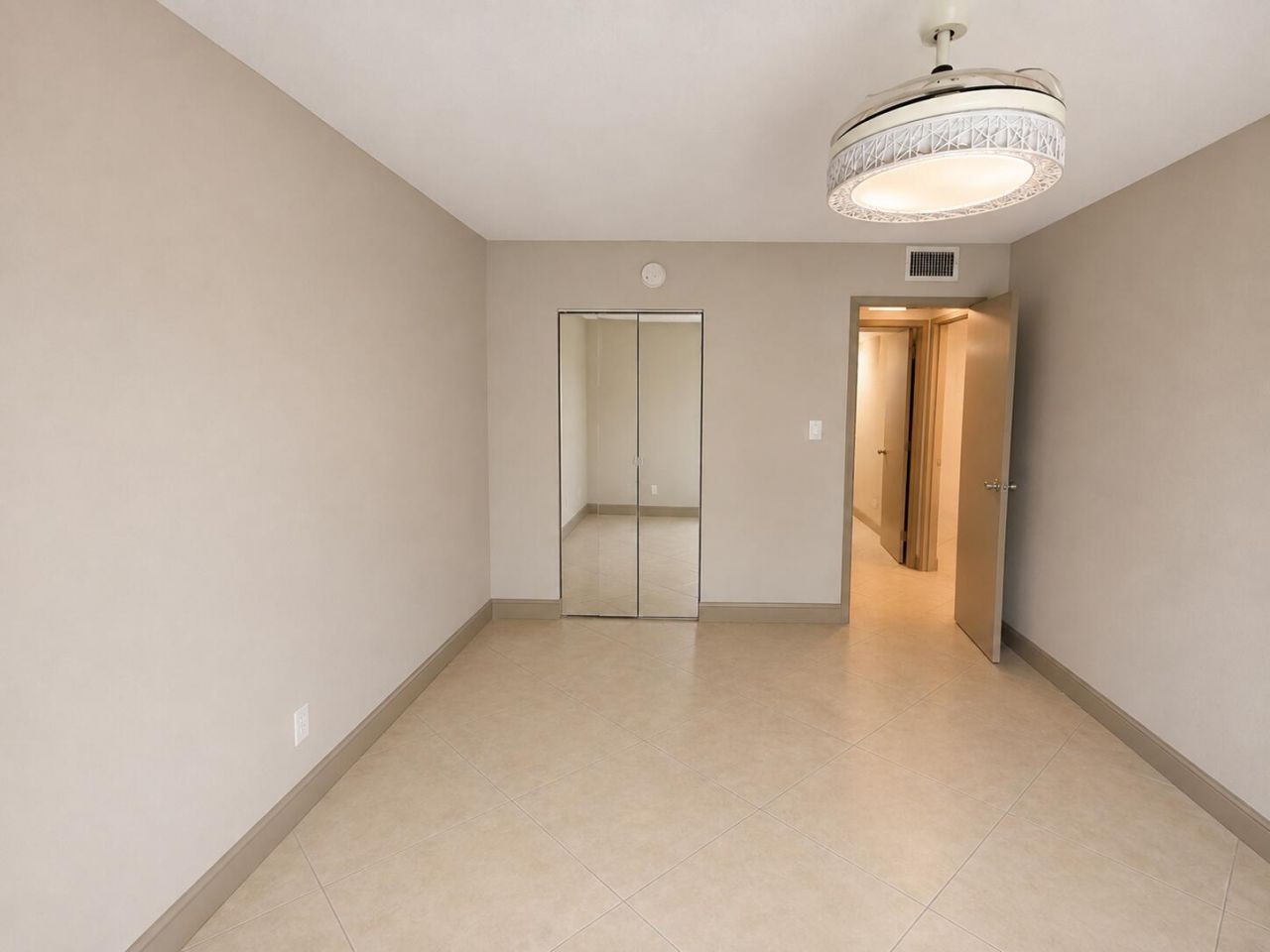 3100 Springdale Boulevard, Unit apto, Palm Springs, FL 33461 Photo