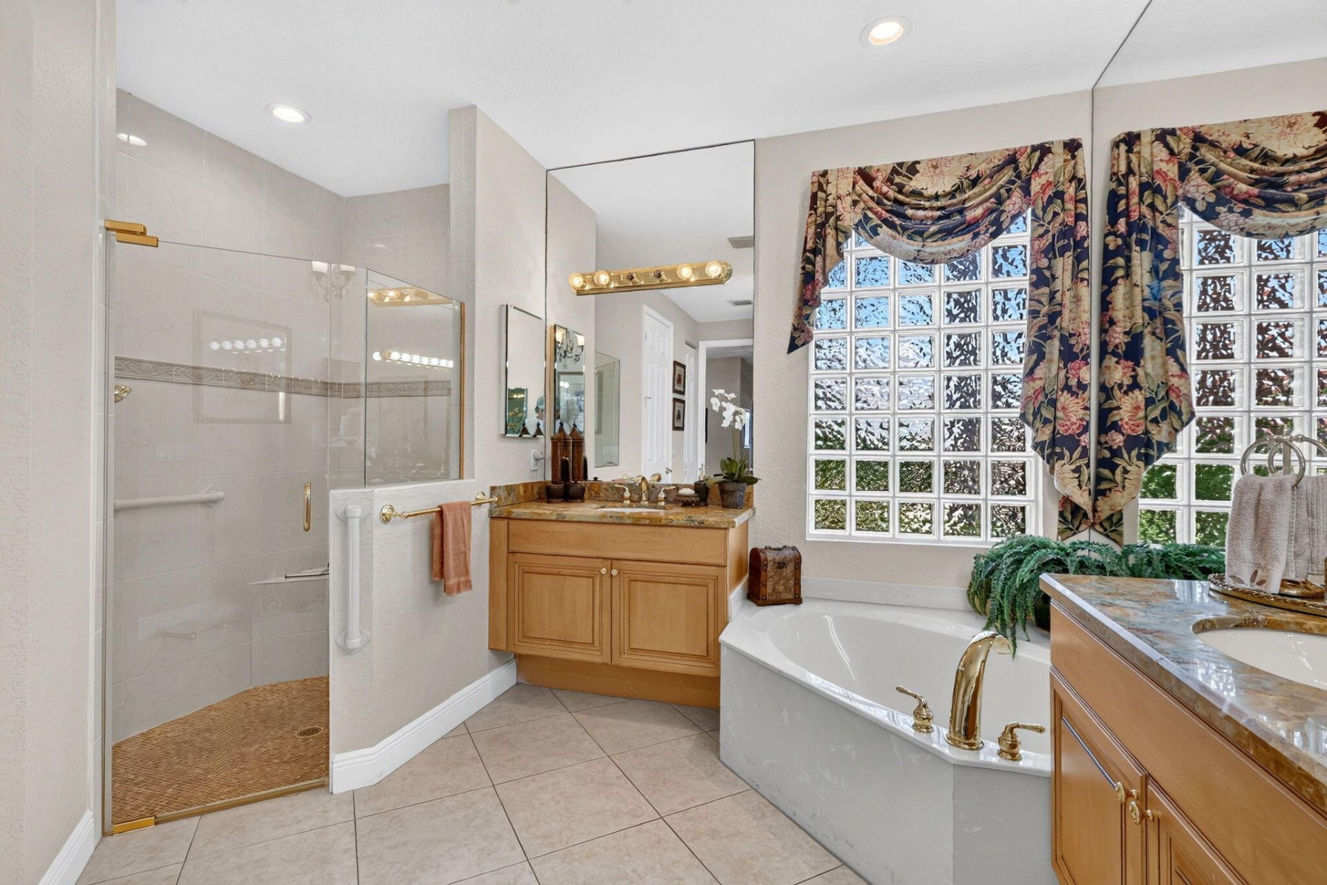 303 NW Bayside Court, Port Saint Lucie, FL 34986 Photo