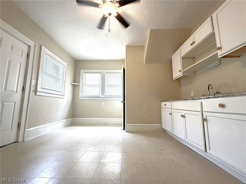 12413 Saywell Avenue, Cleveland, OH 44108 Photo 27