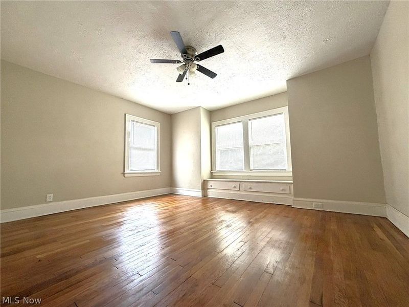 12413 Saywell Avenue, Cleveland, OH 44108 Photo 39