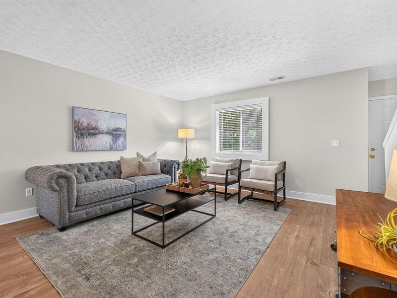 3203 Summerdale Lane , Unit 60, Columbus, OH 43221 Photo 11