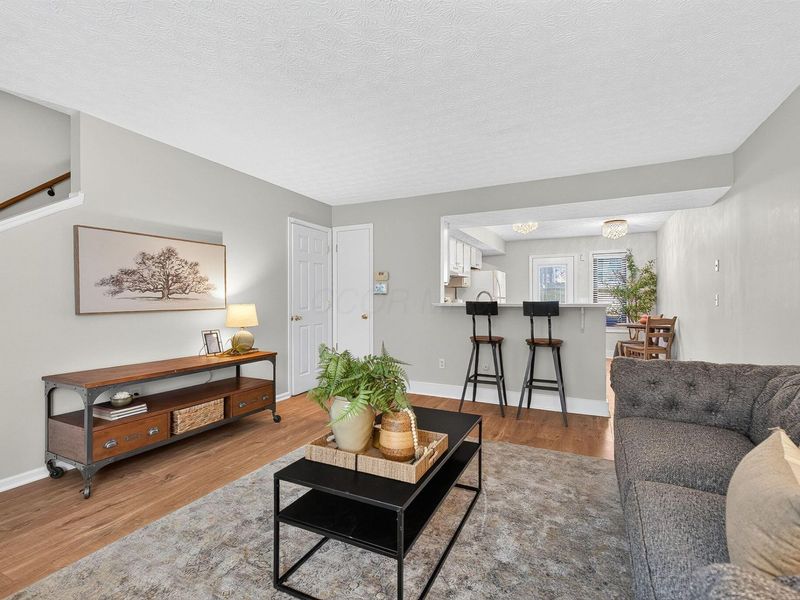3203 Summerdale Lane , Unit 60, Columbus, OH 43221 Photo 13