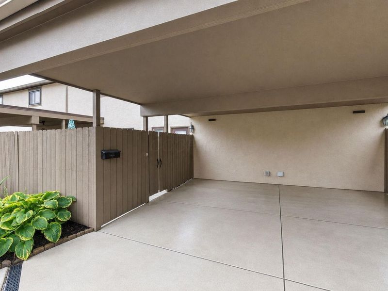 3203 Summerdale Lane , Unit 60, Columbus, OH 43221 Photo 29