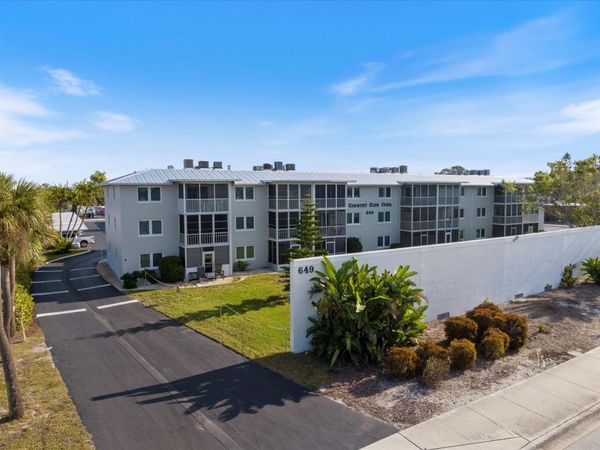 649 S TAMIAMI TRAIL S, Unit 304, VENICE, FL 34285