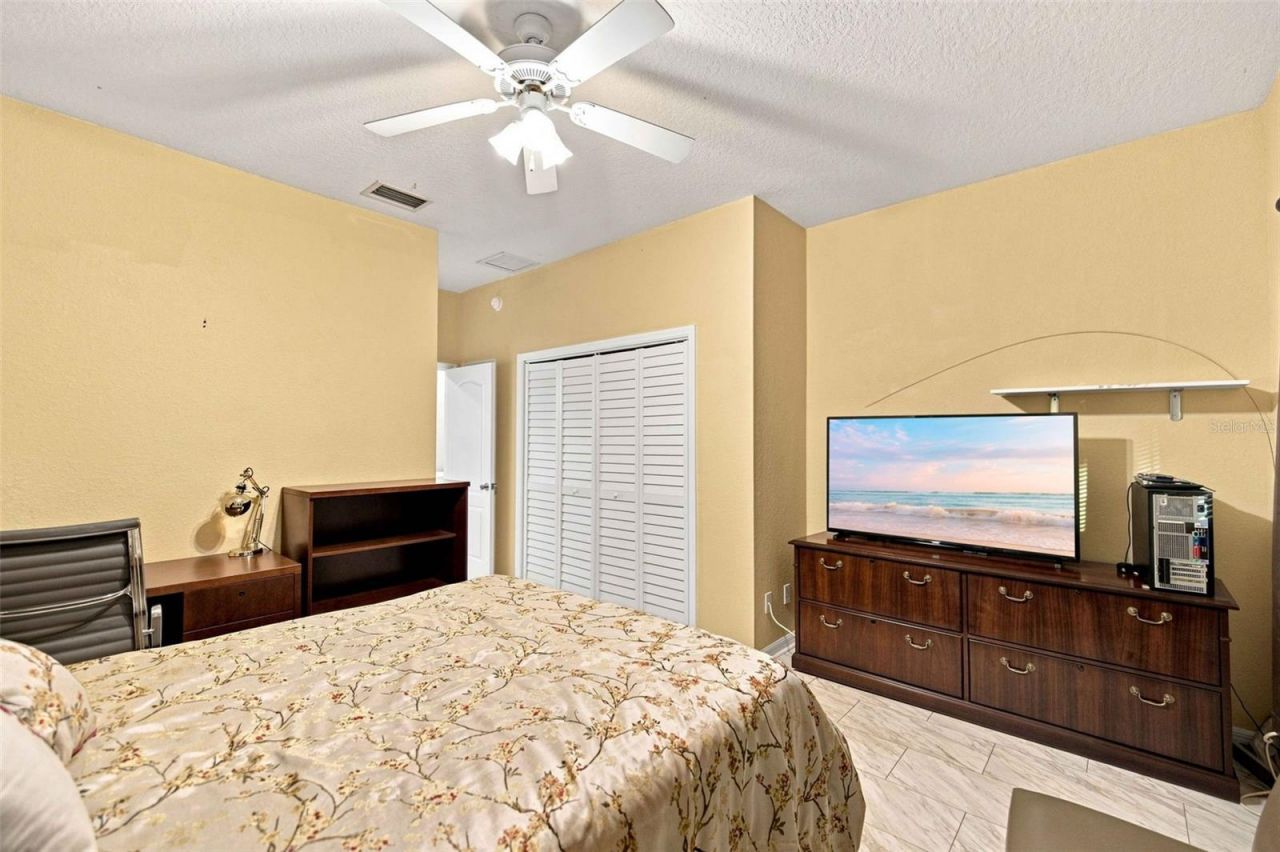1050 NE 165th Street , Citra, FL 32113 Photo