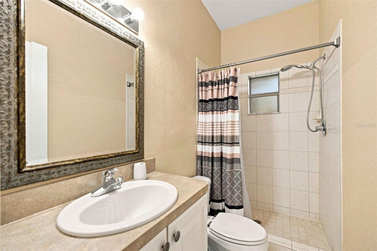 1050 NE 165th Street , Citra, FL 32113 Photo