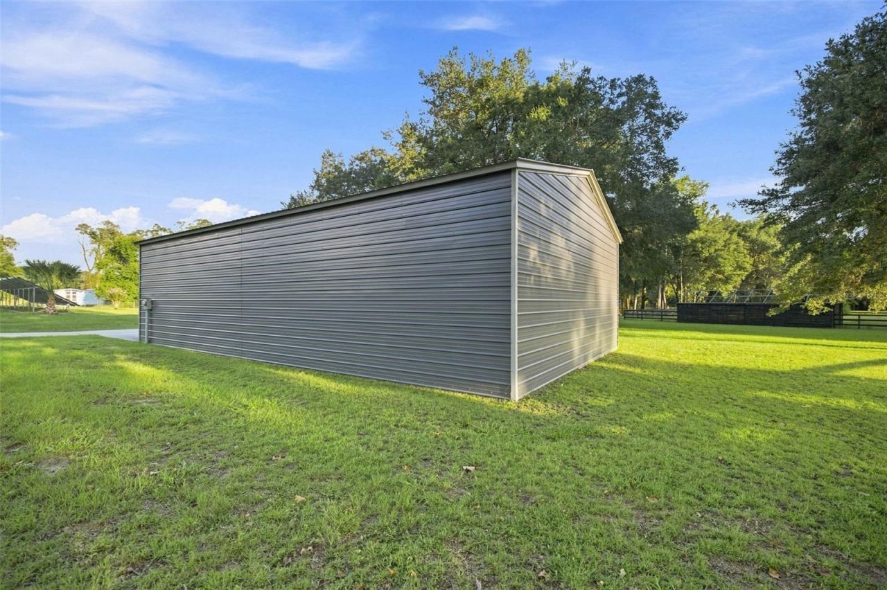 1050 NE 165th Street , Citra, FL 32113 Photo
