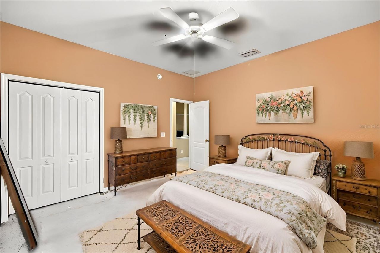 1050 NE 165th Street , Citra, FL 32113 Photo