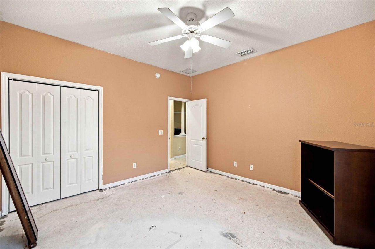1050 NE 165th Street , Citra, FL 32113 Photo