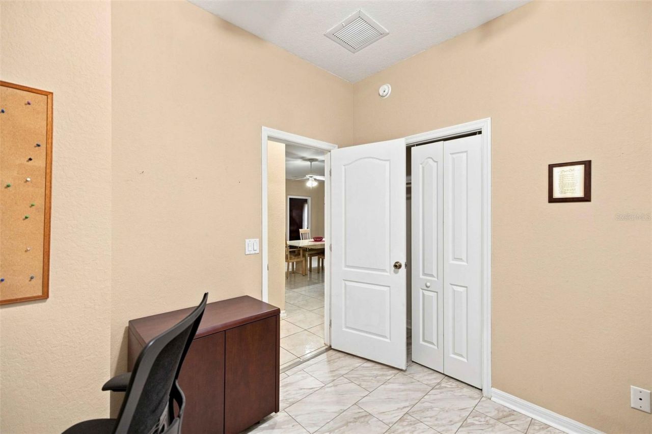 1050 NE 165th Street , Citra, FL 32113 Photo