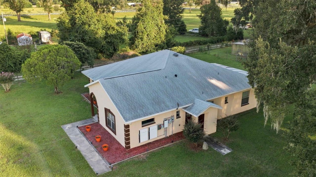 1050 NE 165th Street , Citra, FL 32113 Photo