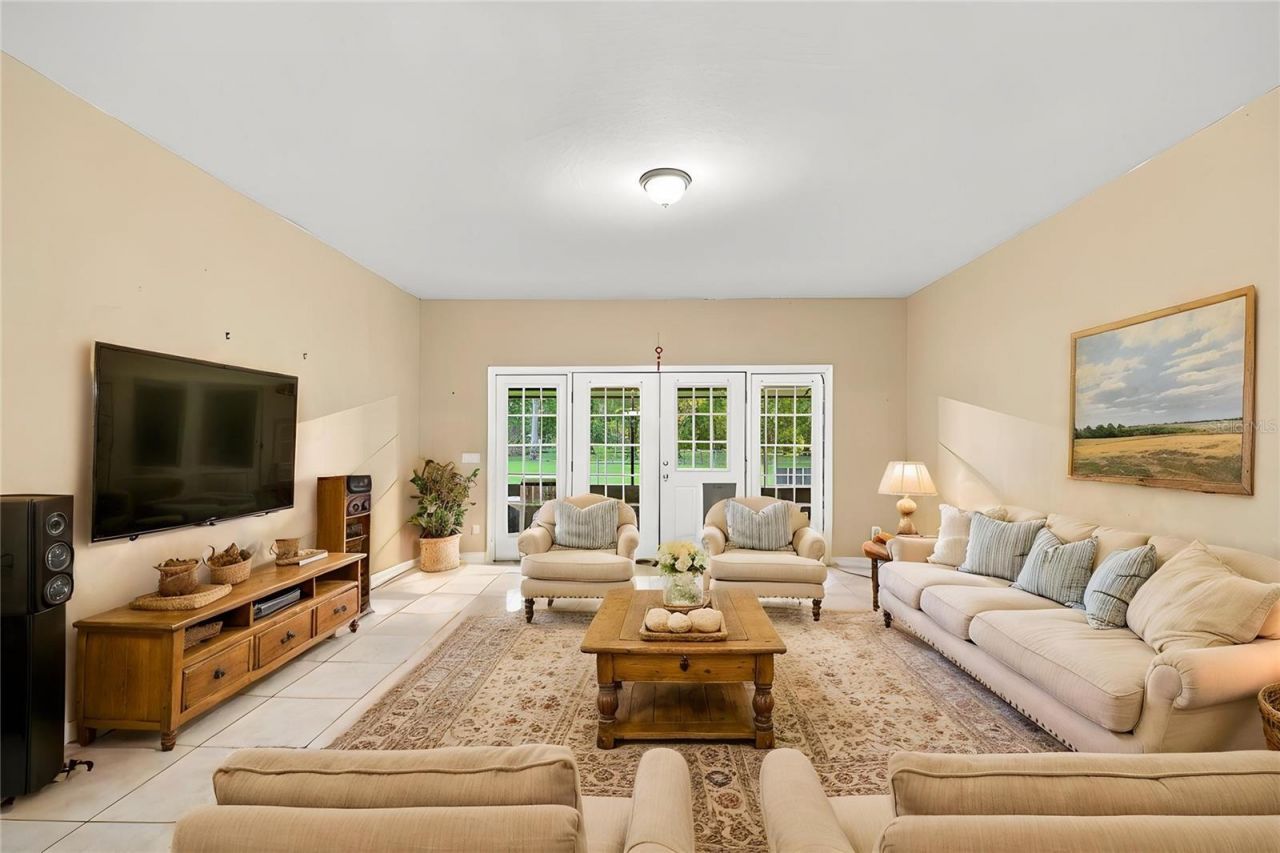 1050 NE 165th Street , Citra, FL 32113 Photo