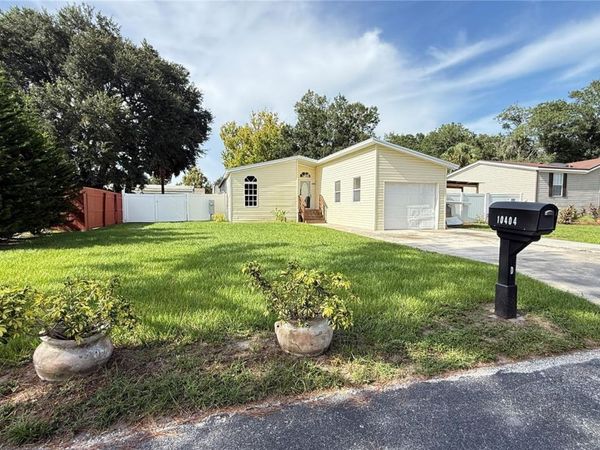 10404 BRUSSELS DRIVE , RIVERVIEW, FL 33578