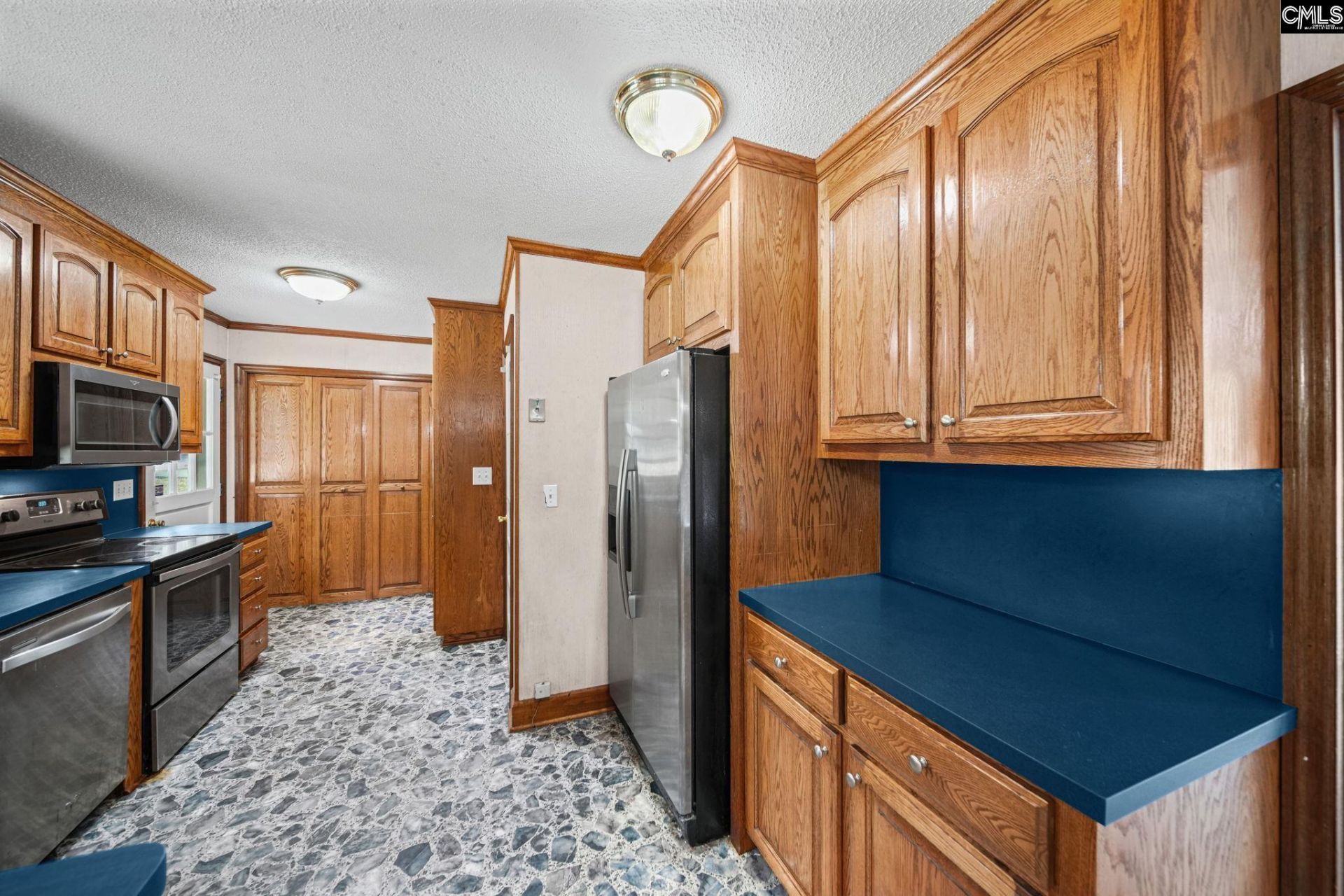 1807 Lynhurst Drive  Photo 13