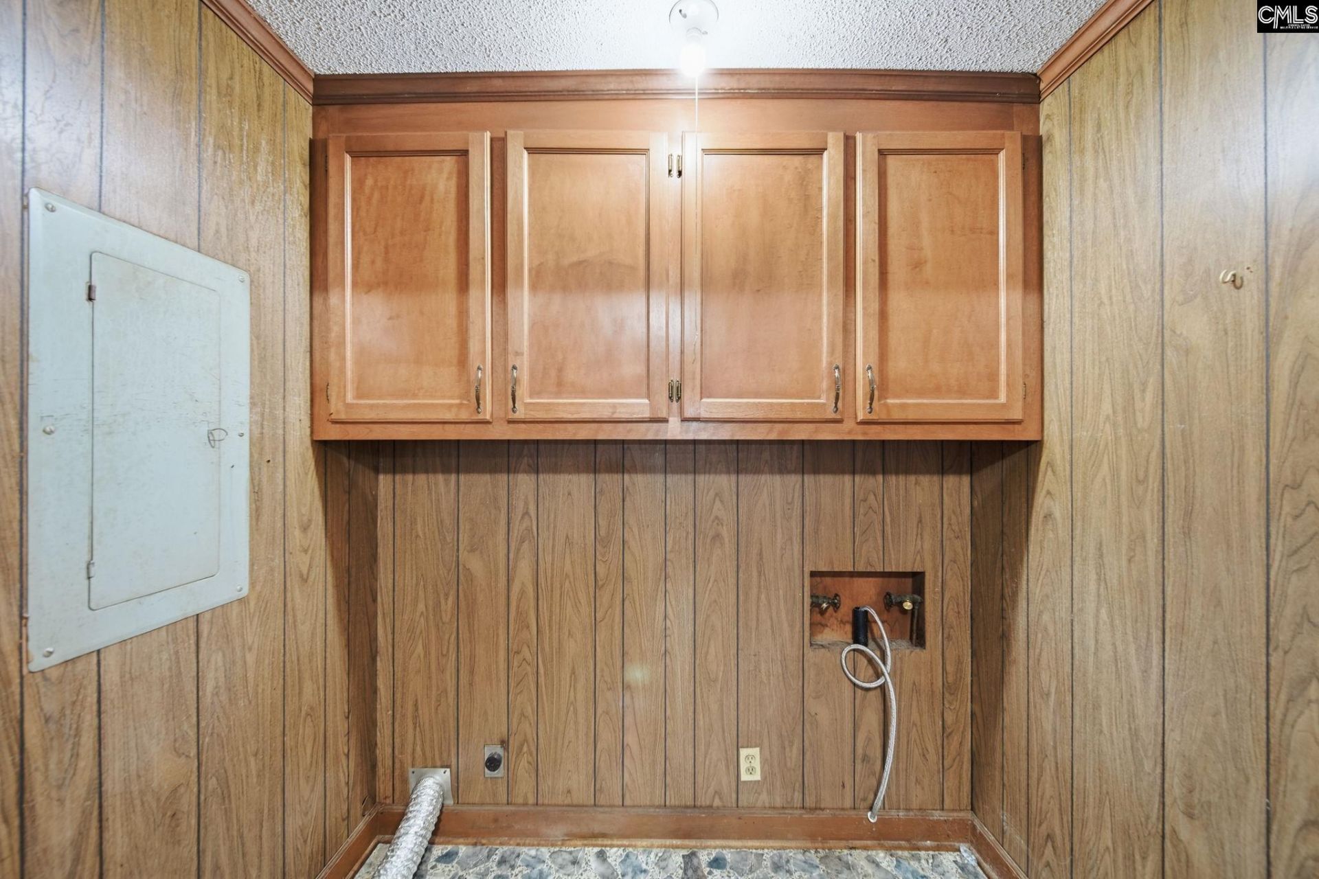 1807 Lynhurst Drive  Photo 14