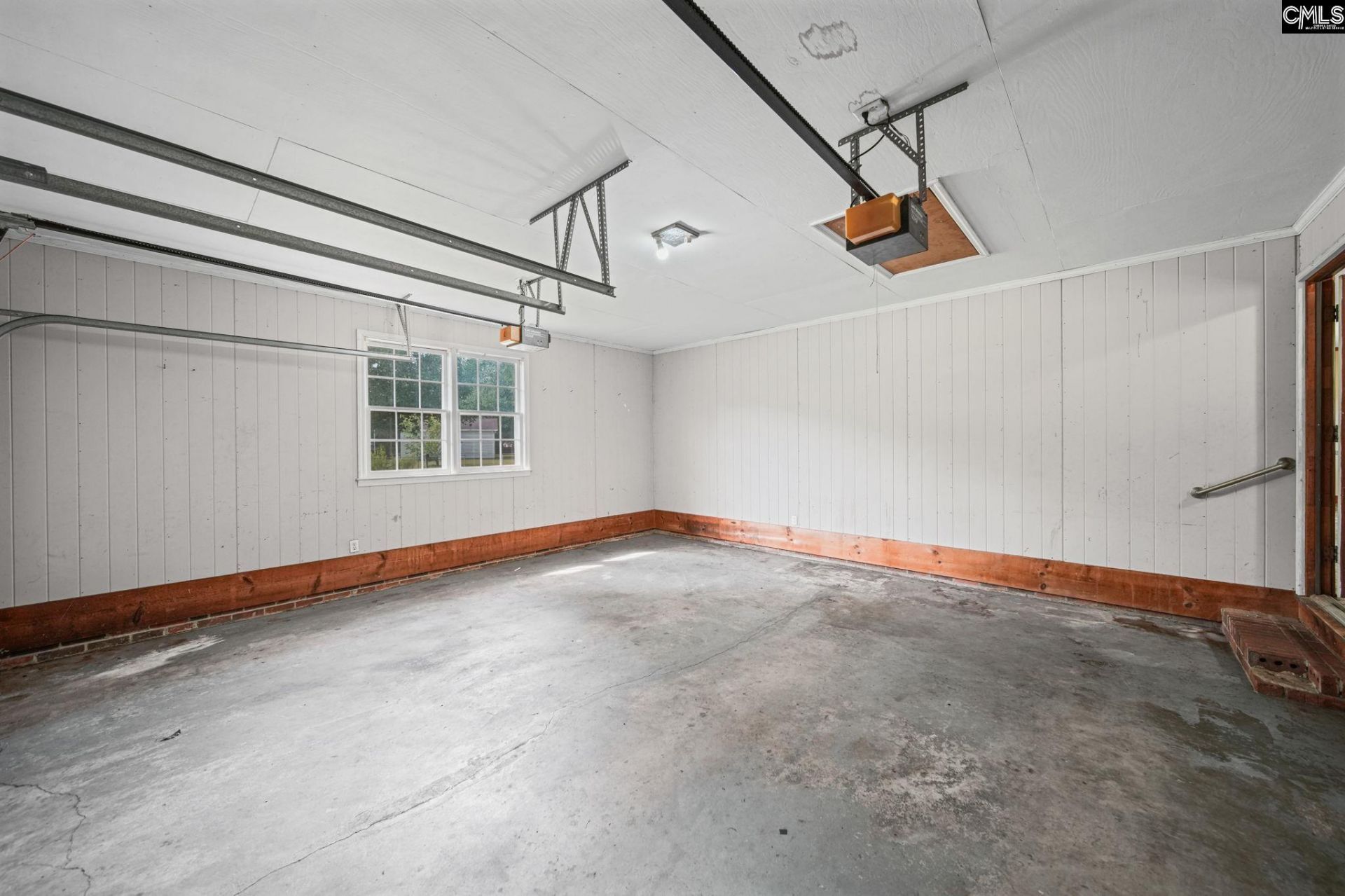 1807 Lynhurst Drive  Photo 29