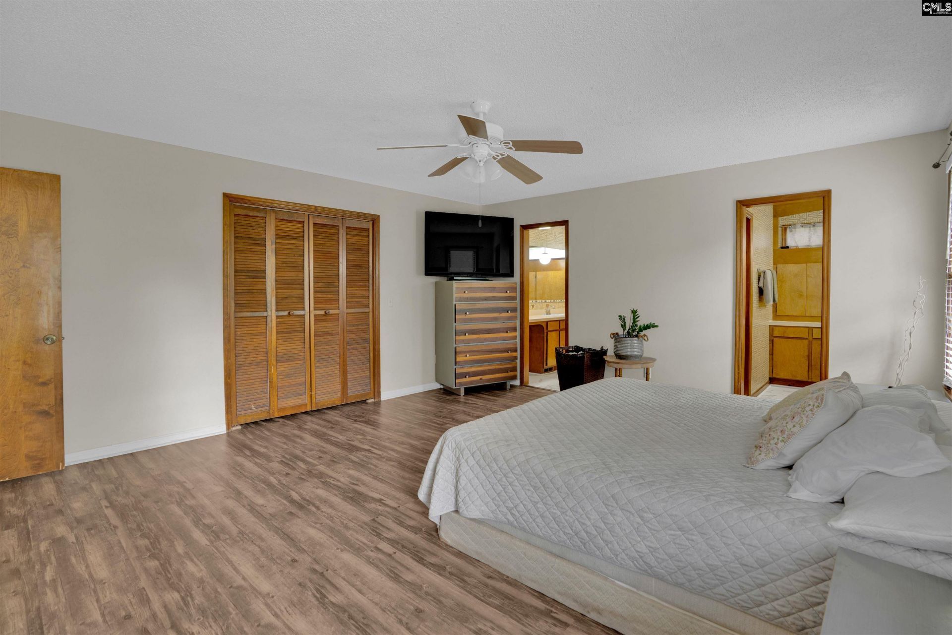 5807 Wescott Road  Photo 10