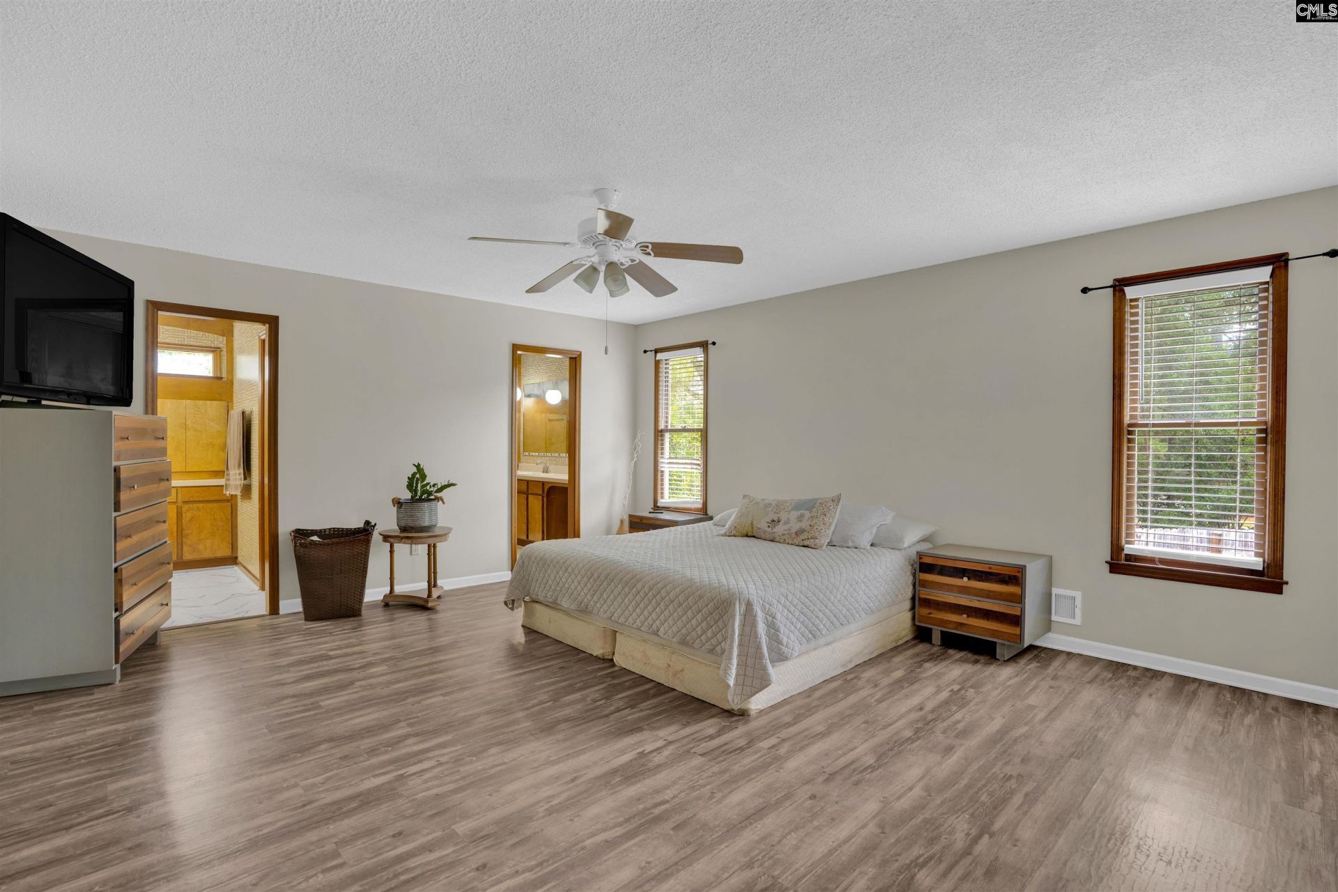 5807 Wescott Road  Photo 9