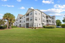2241 Waterview Dr.  photo 4