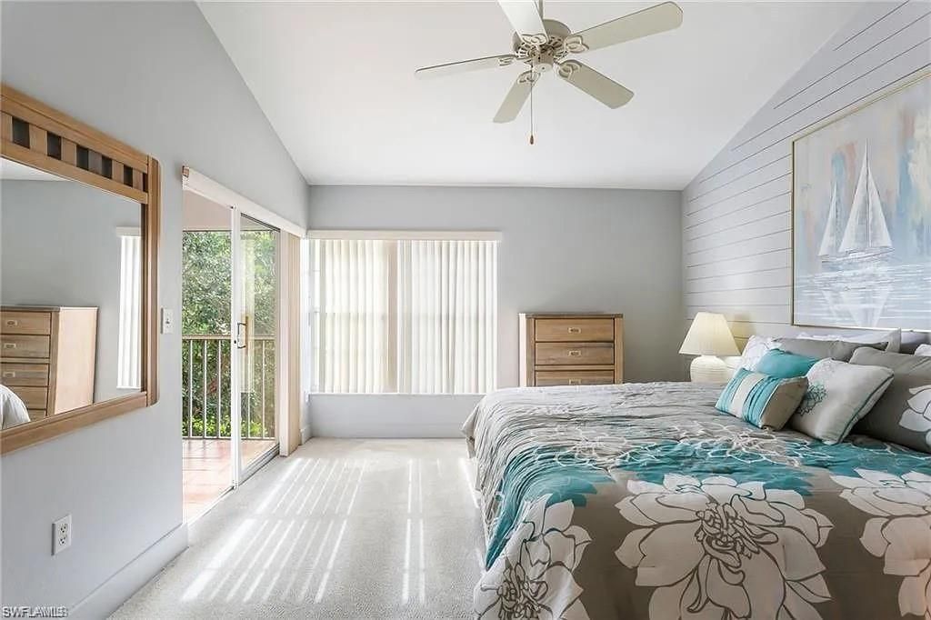 5635 Turtle Bay Dr, Unit 8, Naples, FL 34108 Photo