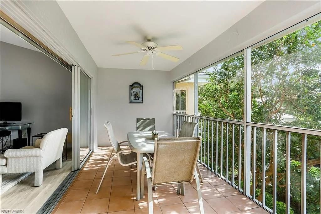 5635 Turtle Bay Dr, Unit 8, Naples, FL 34108 Photo