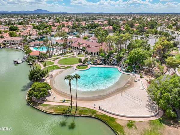 2265 E HURON Court, Gilbert, AZ 85234
