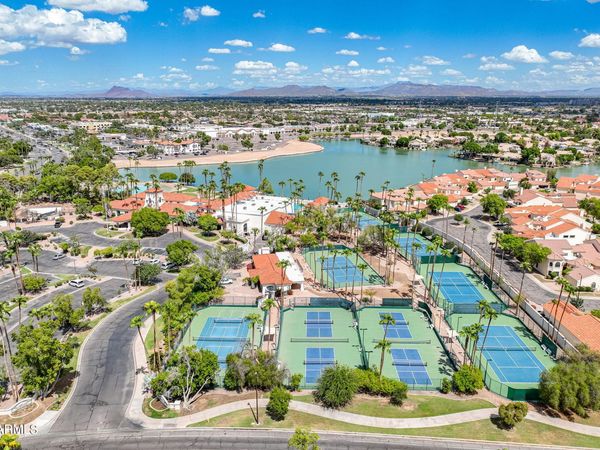 2265 E HURON Court, Gilbert, AZ 85234