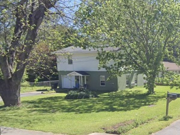 111B Tyler Street, Barnesville, GA 30204