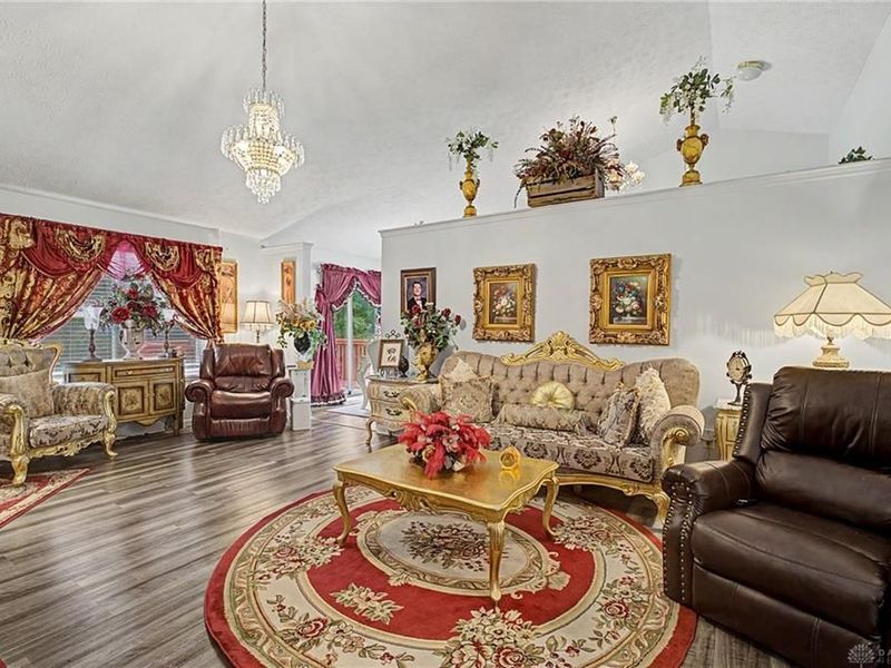 4252 Coach Light Trail, Fairborn, OH 45424 Photo 11