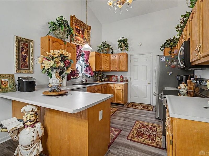 4252 Coach Light Trail, Fairborn, OH 45424 Photo 18