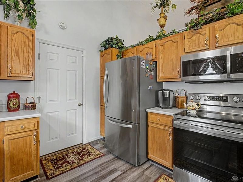 4252 Coach Light Trail, Fairborn, OH 45424 Photo 22