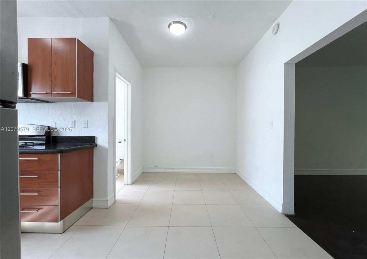 500 14th St, Unit 204, Miami Beach, FL 33139 Photo
