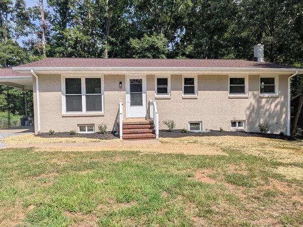 15 WINSTON PLACE , FREDERICKSBURG, VA 22405